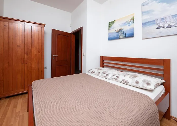 3 Bedroom Awesome In * Πούλα