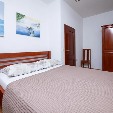 In With Swimming Pool Apartamento
