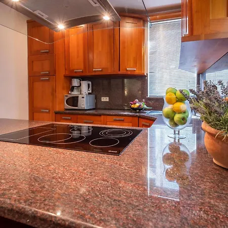 Apartamento 3 Bedroom Stunning In Pula