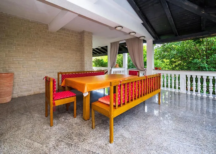 3 Bedroom Awesome In Lejlighed