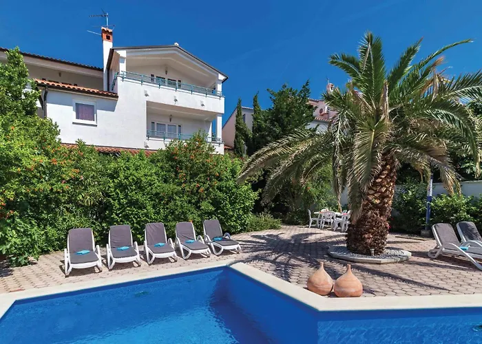 아파트 3 Bedroom Awesome In *