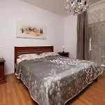 Nice Apartment In Pula With Swimming Pool