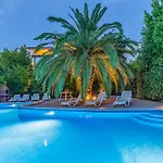 Apartment Nice Apartment In Pula With Swimming Pool