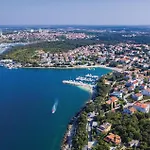 Apartment Nice Apartment In Pula With Swimming Pool Pula